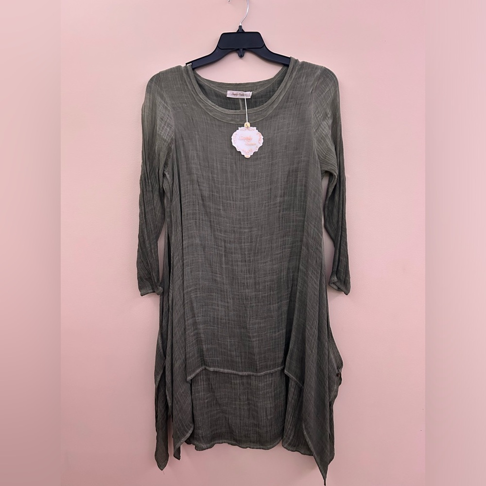 NWT Dark green, Simply Couture long dress with sleeves, size MEDIUM